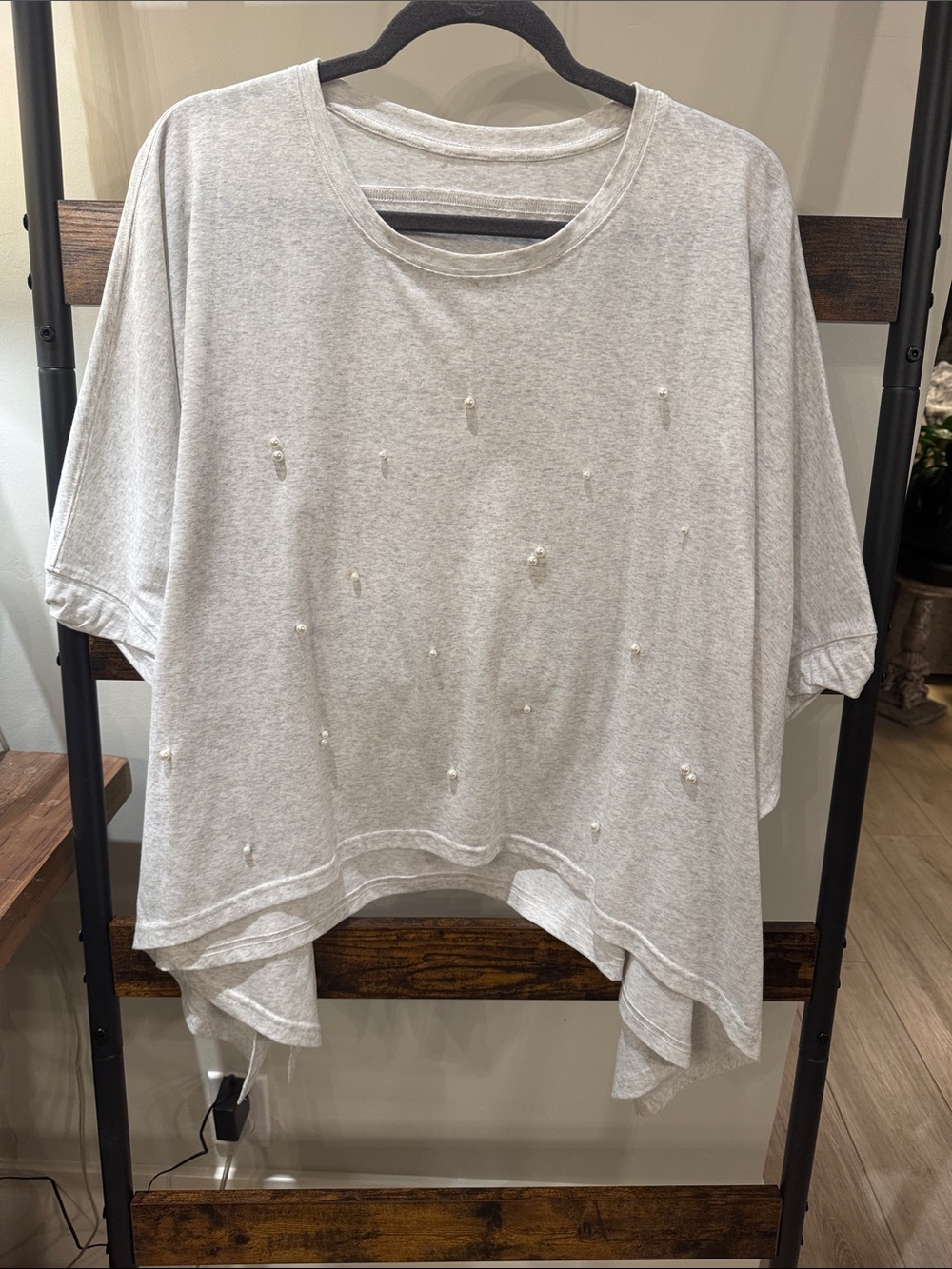 Source Unknown Light Gray Pearl-Accent Tunic Top